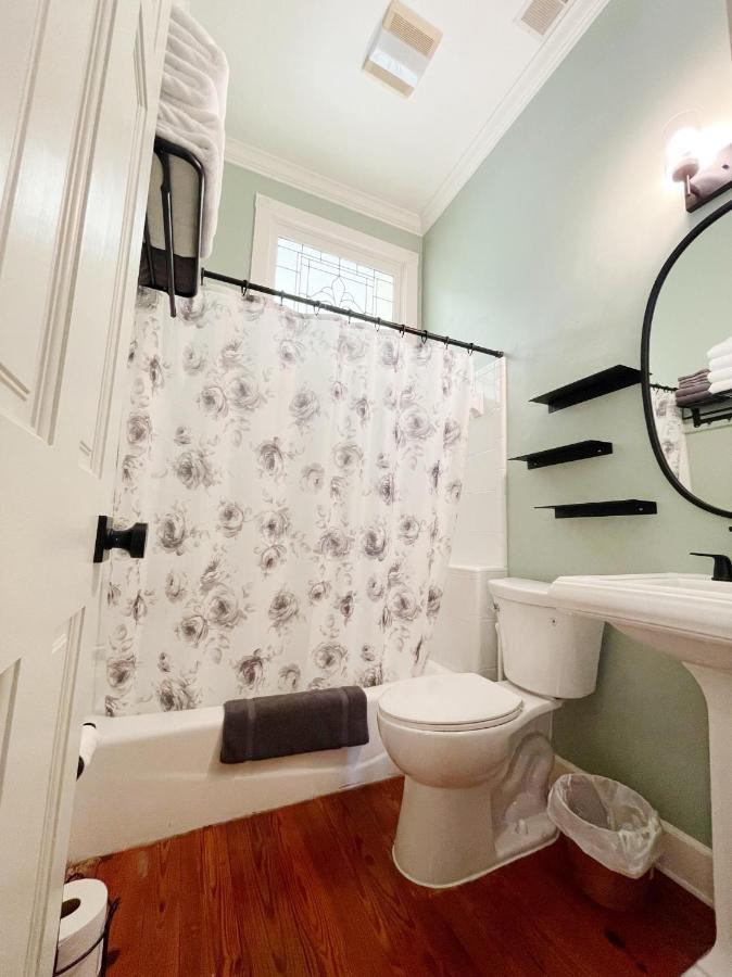 Charming 1885 Parlor Loft Downtown Savannah Stay Esterno foto